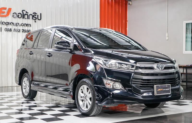 ขายรถตู้มือสอง toyota innova รถปี2019 รหัส 71401 รูปที่1