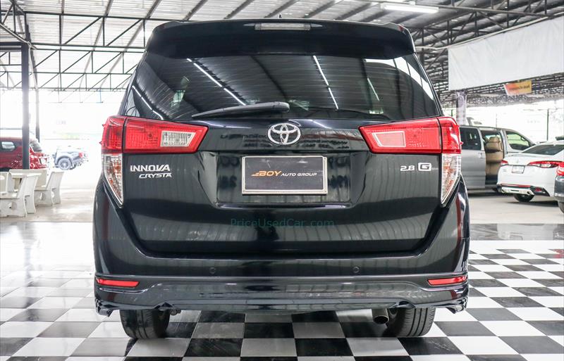 ขายรถตู้มือสอง toyota innova รถปี2019 รหัส 71401 รูปที่3