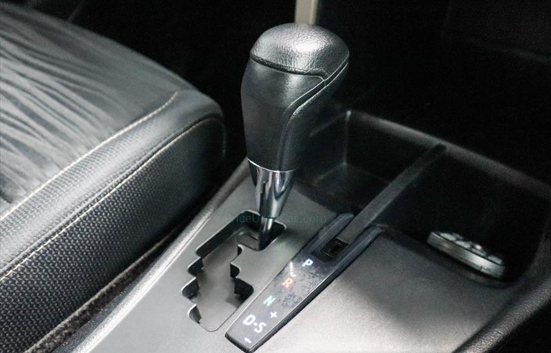 ขายรถตู้มือสอง toyota innova รถปี2019 รหัส 71401 รูปที่8