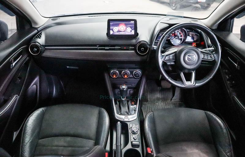 ขายรถเก๋งมือสอง-mazda-มาสด้า-2-สอง-รถปี2019-รหัส71405-2cf1fedc.JPG
