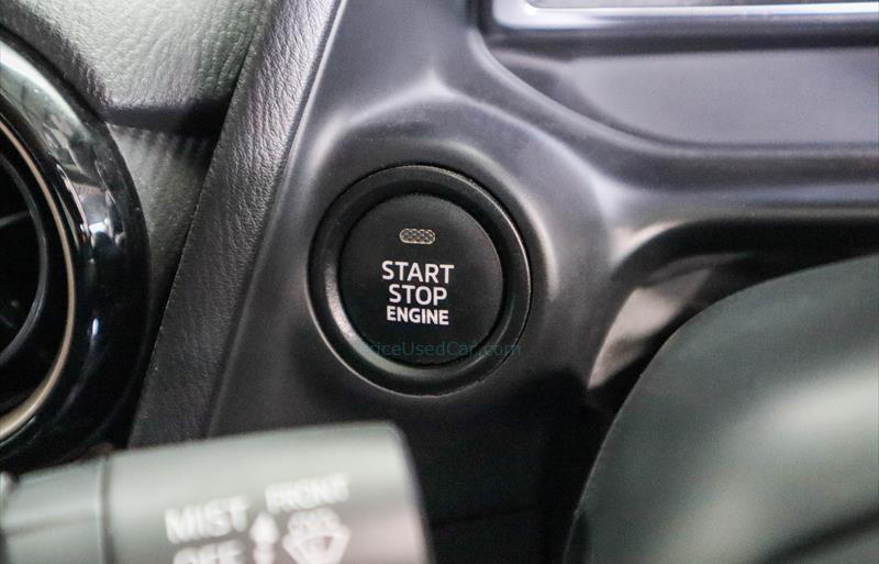 ขายรถเก๋งมือสอง-mazda-มาสด้า-2-สอง-รถปี2019-รหัส71405-9323b592.JPG