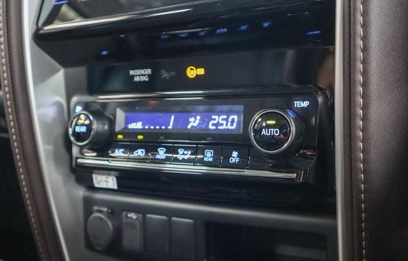 ขายรถ-suv-มือสอง-toyota-โตโยต้า-fortuner-ฟอร์จูนเนอร์-รถปี2019-รหัส71406-18a6e8b7.jpg ขายรถ-suv-มือสอง-toyota-โตโยต้า-fortuner-ฟอร์จูนเนอร์-รถปี2019-รหัส71406-18a6e8b7.jpg