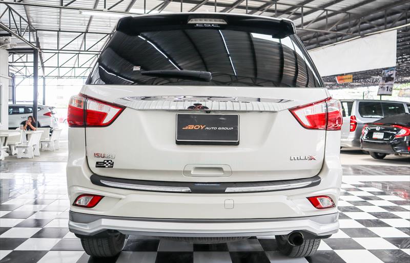 ขายรถอเนกประสงค์มือสอง isuzu mu-x รถปี2018 รหัส 71409 รูปที่3