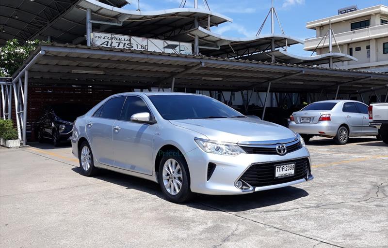 ขายรถเก๋งมือสอง-toyota-โตโยต้า-camry-คัมรี่-รถปี2017-รหัส71420-401d4201.jpg ขายรถเก๋งมือสอง-toyota-โตโยต้า-camry-คัมรี่-รถปี2017-รหัส71420-401d4201.jpg