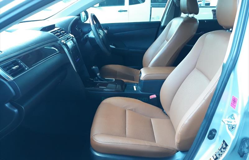 ขายรถเก๋งมือสอง-toyota-โตโยต้า-camry-คัมรี่-รถปี2017-รหัส71420-fd60289b.jpg ขายรถเก๋งมือสอง-toyota-โตโยต้า-camry-คัมรี่-รถปี2017-รหัส71420-fd60289b.jpg