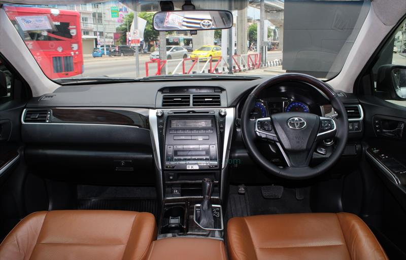 ขายรถเก๋งมือสอง-toyota-โตโยต้า-camry-คัมรี่-รถปี2017-รหัส71421-8da2ecd1.jpg ขายรถเก๋งมือสอง-toyota-โตโยต้า-camry-คัมรี่-รถปี2017-รหัส71421-8da2ecd1.jpg