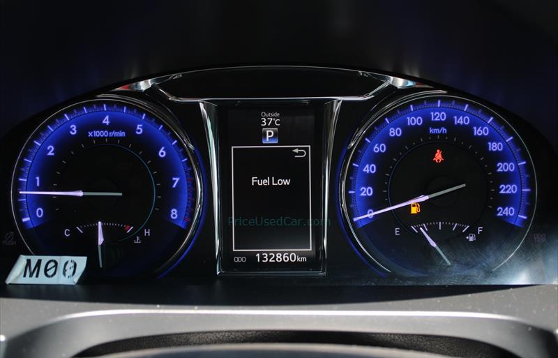 ขายรถเก๋งมือสอง-toyota-โตโยต้า-camry-คัมรี่-รถปี2017-รหัส71421-c414962e.jpg ขายรถเก๋งมือสอง-toyota-โตโยต้า-camry-คัมรี่-รถปี2017-รหัส71421-c414962e.jpg