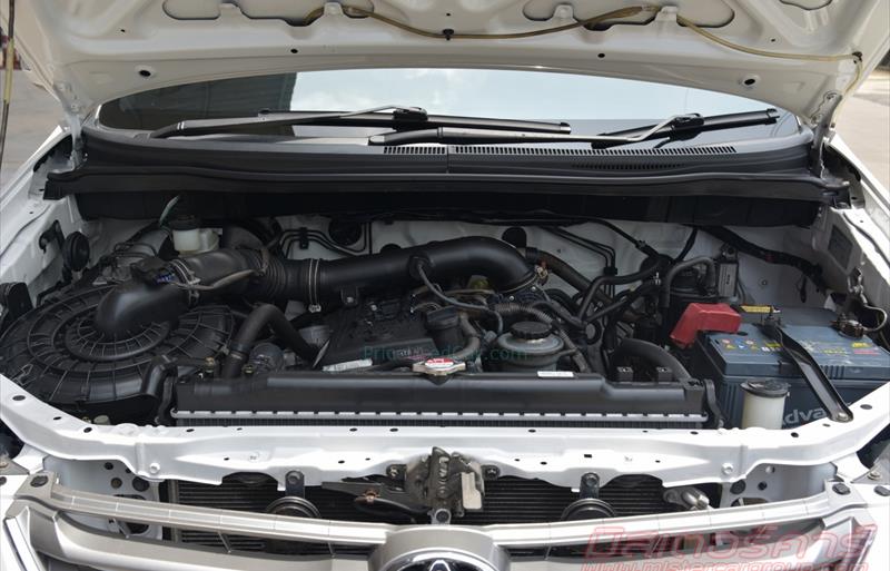 ขายรถตู้มือสอง toyota innova รถปี2013 รหัส 71423 รูปที่6