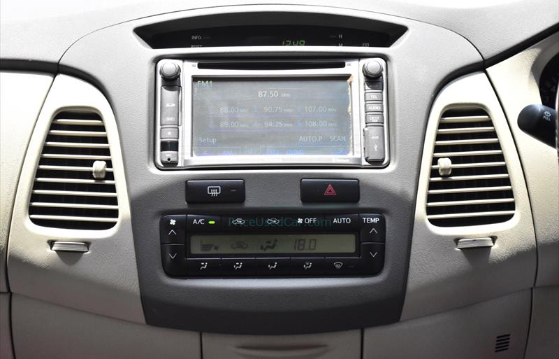 ขายรถตู้มือสอง-toyota-โตโยต้า-innova-อินโนวา-รถปี2011-รหัส71424-74ff72fd.jpg ขายรถตู้มือสอง-toyota-โตโยต้า-innova-อินโนวา-รถปี2011-รหัส71424-74ff72fd.jpg