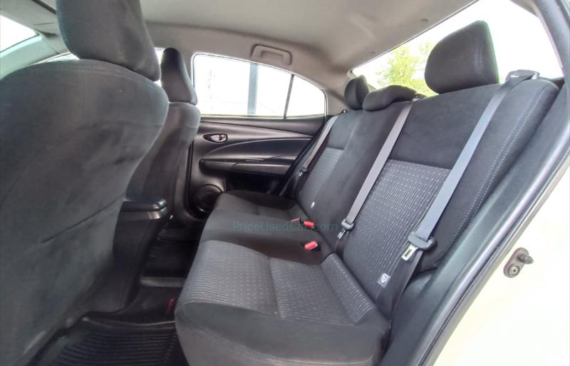 ขายรถเก๋งมือสอง-toyota-โตโยต้า-yaris-ยาริส-รถปี2017-รหัส71432-dda55353.jpg ขายรถเก๋งมือสอง-toyota-โตโยต้า-yaris-ยาริส-รถปี2017-รหัส71432-dda55353.jpg