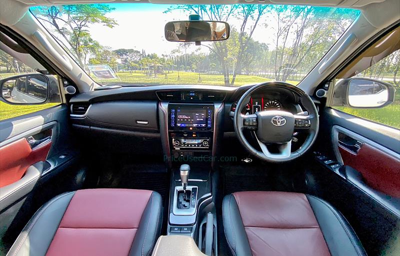 ขายรถ-suv-มือสอง-toyota-โตโยต้า-fortuner-ฟอร์จูนเนอร์-รถปี2018-รหัส71434-4c6a53f8.jpg ขายรถ-suv-มือสอง-toyota-โตโยต้า-fortuner-ฟอร์จูนเนอร์-รถปี2018-รหัส71434-4c6a53f8.jpg