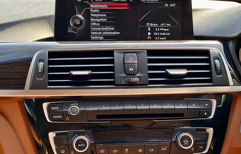 ขายรถเก๋งมือสอง-bmw-บีเอ็มดับบลิว-330e-รถปี2016-รหัส71436-07c83e0a.jpg ขายรถเก๋งมือสอง-bmw-บีเอ็มดับบลิว-330e-รถปี2016-รหัส71436-07c83e0a.jpg