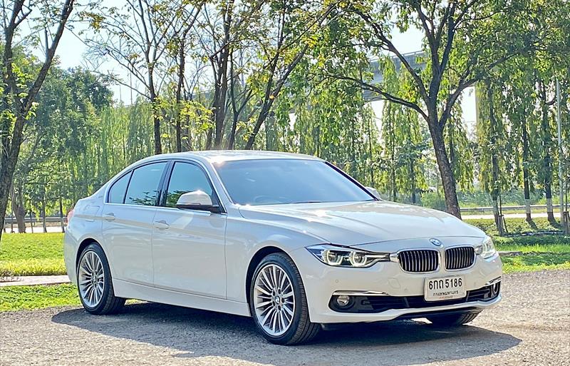 ขายรถเก๋งมือสอง bmw 330e รถปี2016 รหัส 71436 รูปที่3