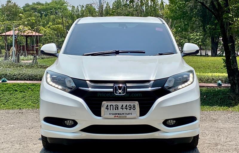 ขายรถ-suv-มือสอง-honda-ฮอนด้า-hr-v-เอชอาร์วี-รถปี2015-รหัส71446-a4fd55b9.jpg ขายรถ-suv-มือสอง-honda-ฮอนด้า-hr-v-เอชอาร์วี-รถปี2015-รหัส71446-a4fd55b9.jpg