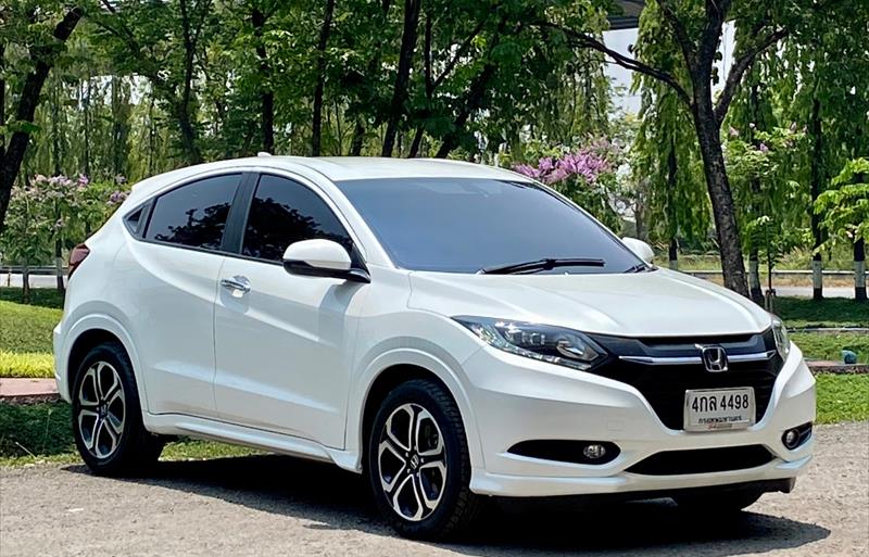 ขายรถ-suv-มือสอง-honda-ฮอนด้า-hr-v-เอชอาร์วี-รถปี2015-รหัส71446-a8cd82d8.jpg ขายรถ-suv-มือสอง-honda-ฮอนด้า-hr-v-เอชอาร์วี-รถปี2015-รหัส71446-a8cd82d8.jpg