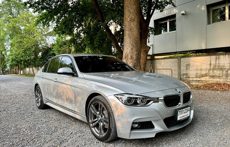 ขายรถเก๋งมือสอง-bmw-บีเอ็มดับบลิว-330e-รถปี2018-รหัส71452-9eabf36d.jpg ขายรถเก๋งมือสอง-bmw-บีเอ็มดับบลิว-330e-รถปี2018-รหัส71452-9eabf36d.jpg