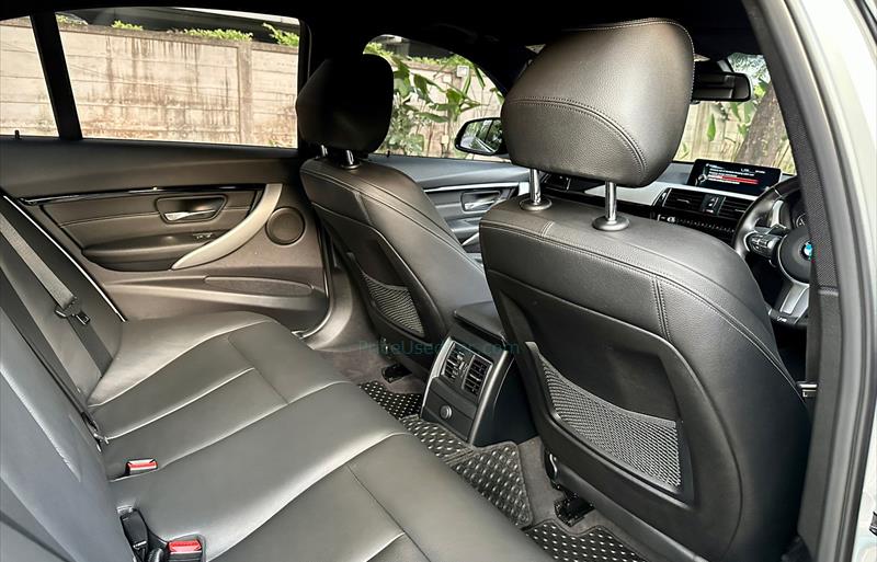 ขายรถเก๋งมือสอง-bmw-บีเอ็มดับบลิว-330e-รถปี2018-รหัส71452-b182cba4.jpg ขายรถเก๋งมือสอง-bmw-บีเอ็มดับบลิว-330e-รถปี2018-รหัส71452-b182cba4.jpg