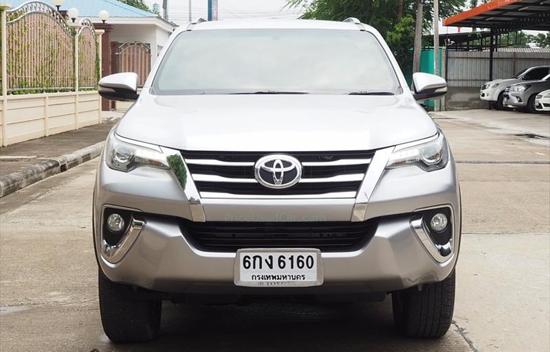 ขายรถอเนกประสงค์มือสอง toyota fortuner รถปี2017 รหัส 71459 รูปที่3