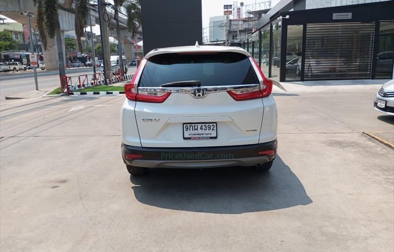 ขายรถ-suv-มือสอง-honda-ฮอนด้า-cr-v-ซีอาร์วี-รถปี2020-รหัส71502-8bac84dd.jpg ขายรถ-suv-มือสอง-honda-ฮอนด้า-cr-v-ซีอาร์วี-รถปี2020-รหัส71502-8bac84dd.jpg