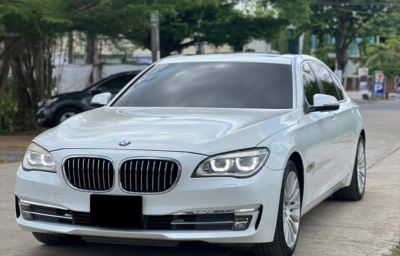 รถเก๋งมือสอง BMW 730Li รถปี 2013