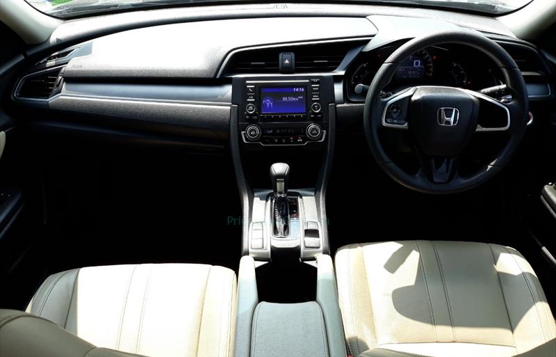 ขายรถเก๋งมือสอง-honda-ฮอนด้า-civic-ซีวิค-รถปี2018-รหัส71538-33de098e.jpg ขายรถเก๋งมือสอง-honda-ฮอนด้า-civic-ซีวิค-รถปี2018-รหัส71538-33de098e.jpg