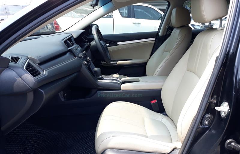 ขายรถเก๋งมือสอง-honda-ฮอนด้า-civic-ซีวิค-รถปี2018-รหัส71538-704ae045.jpg ขายรถเก๋งมือสอง-honda-ฮอนด้า-civic-ซีวิค-รถปี2018-รหัส71538-704ae045.jpg