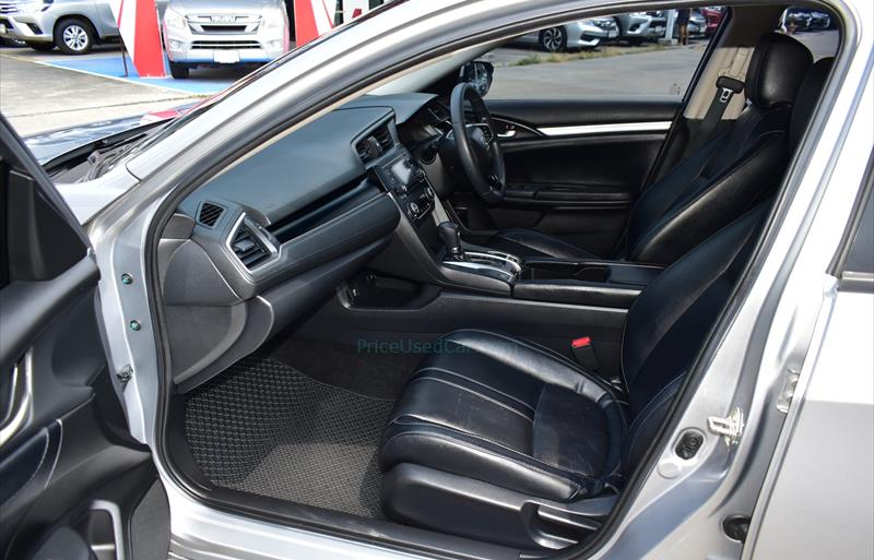 ขายรถเก๋งมือสอง-honda-ฮอนด้า-civic-ซีวิค-รถปี2019-รหัส71540-7a47e3a2.jpg ขายรถเก๋งมือสอง-honda-ฮอนด้า-civic-ซีวิค-รถปี2019-รหัส71540-7a47e3a2.jpg