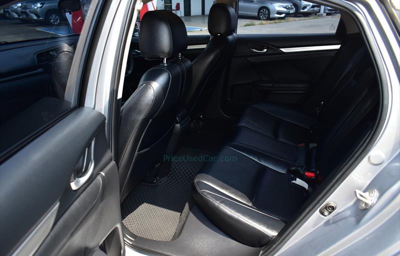 ขายรถเก๋งมือสอง-honda-ฮอนด้า-civic-ซีวิค-รถปี2019-รหัส71540-d8057160.jpg ขายรถเก๋งมือสอง-honda-ฮอนด้า-civic-ซีวิค-รถปี2019-รหัส71540-d8057160.jpg