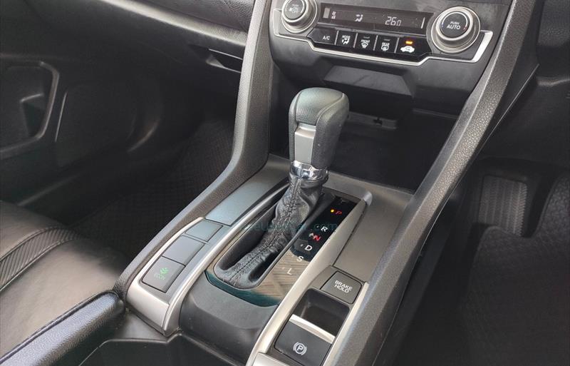 ขายรถเก๋งมือสอง-honda-ฮอนด้า-civic-ซีวิค-รถปี2019-รหัส71543-27d1dfde.jpg ขายรถเก๋งมือสอง-honda-ฮอนด้า-civic-ซีวิค-รถปี2019-รหัส71543-27d1dfde.jpg