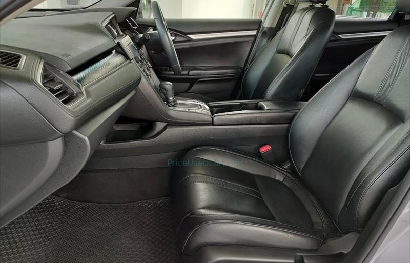 ขายรถเก๋งมือสอง-honda-ฮอนด้า-civic-ซีวิค-รถปี2019-รหัส71543-79b5cb2b.jpg ขายรถเก๋งมือสอง-honda-ฮอนด้า-civic-ซีวิค-รถปี2019-รหัส71543-79b5cb2b.jpg