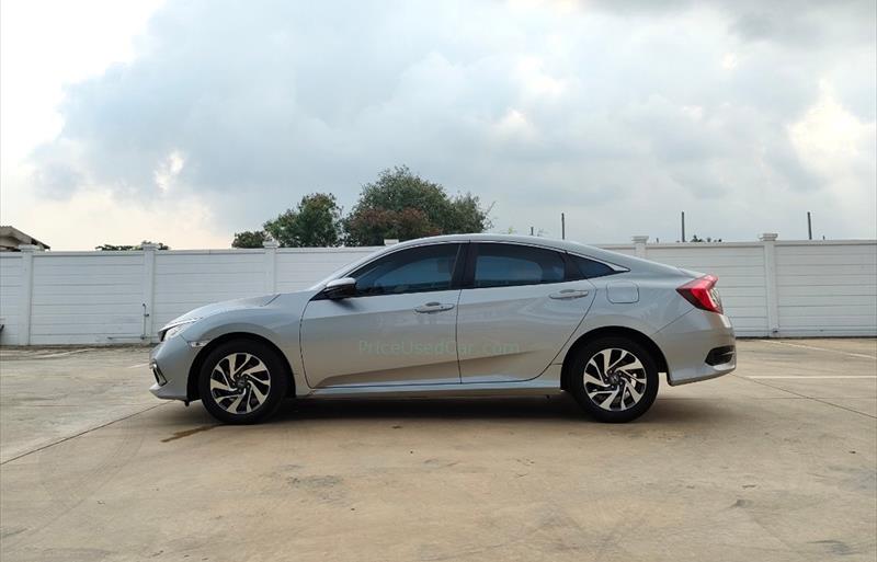 ขายรถเก๋งมือสอง-honda-ฮอนด้า-civic-ซีวิค-รถปี2019-รหัส71548-18a0a00d.jpg ขายรถเก๋งมือสอง-honda-ฮอนด้า-civic-ซีวิค-รถปี2019-รหัส71548-18a0a00d.jpg