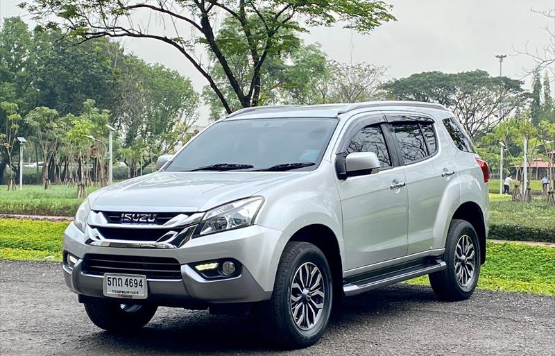 รถอเนกประสงค์มือสอง ISUZU MU-X รถปี 2016