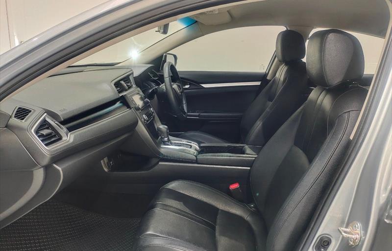 ขายรถเก๋งมือสอง-honda-ฮอนด้า-civic-ซีวิค-รถปี2019-รหัส71553-89d76b95.jpg ขายรถเก๋งมือสอง-honda-ฮอนด้า-civic-ซีวิค-รถปี2019-รหัส71553-89d76b95.jpg