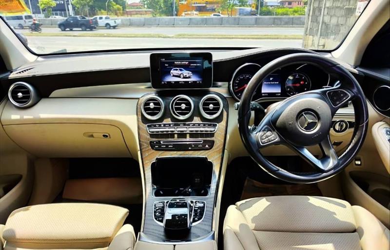 ขายรถเก๋งมือสอง mercedes-benz glc250 รถปี2017 รหัส 71557 รูปที่5