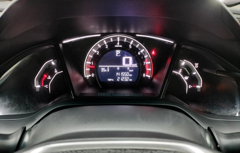 ขายรถเก๋งมือสอง-honda-ฮอนด้า-civic-ซีวิค-รถปี2019-รหัส71560-63686ae3.jpg ขายรถเก๋งมือสอง-honda-ฮอนด้า-civic-ซีวิค-รถปี2019-รหัส71560-63686ae3.jpg