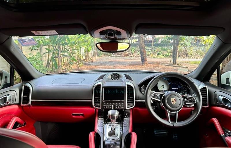 ขายรถ-suv-มือสอง-porsche-ปอร์เช่-cayenne-รถปี2016-รหัส71573-39f17539.jpeg ขายรถ-suv-มือสอง-porsche-ปอร์เช่-cayenne-รถปี2016-รหัส71573-39f17539.jpeg