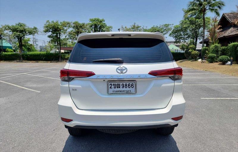 ขายรถอเนกประสงค์มือสอง toyota fortuner รถปี2016 รหัส 71587 รูปที่5