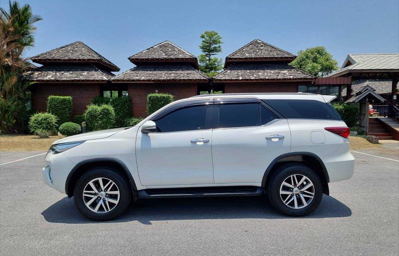 ขายรถอเนกประสงค์มือสอง toyota fortuner รถปี2016 รหัส 71587 รูปที่6