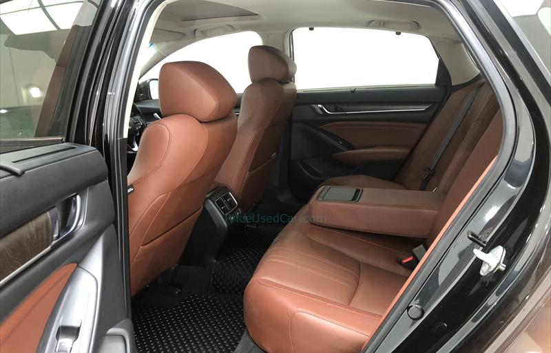 ขายรถเก๋งมือสอง-honda-ฮอนด้า-accord-แอคคอร์ด-รถปี2019-รหัส71588-5799e4d2.jpg ขายรถเก๋งมือสอง-honda-ฮอนด้า-accord-แอคคอร์ด-รถปี2019-รหัส71588-5799e4d2.jpg