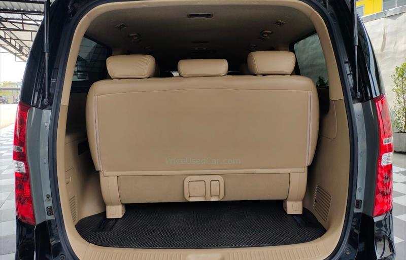 ขายรถตู้มือสอง hyundai h-1 รถปี2015 รหัส 71590 รูปที่10