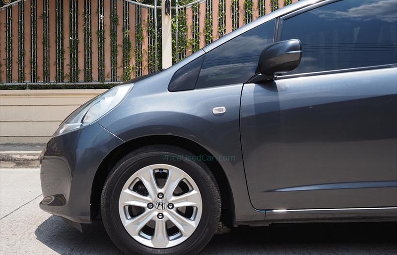 รถเก๋งมือสอง HONDA JAZZ รถปี 2013