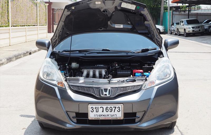 ขายรถเก๋งมือสอง-honda-ฮอนด้า-jazz-แจ๊ส-รถปี2013-รหัส71597-d02a678e.JPG