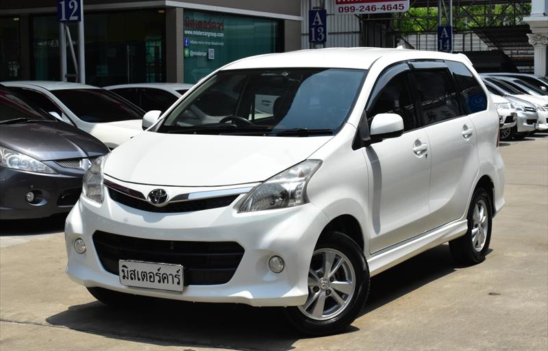 รถเก๋งมือสอง TOYOTA AVANZA รถปี 2013