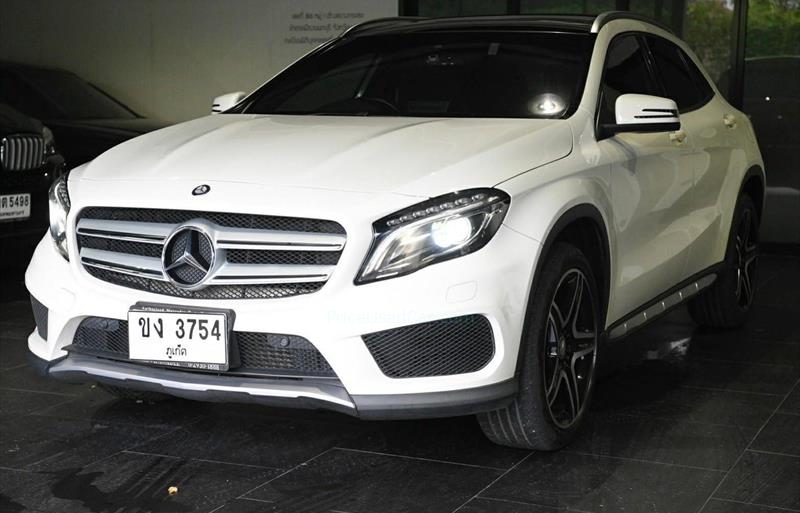 รถเก๋งมือสอง MERCEDES BENZ GLA250 รถปี 2017