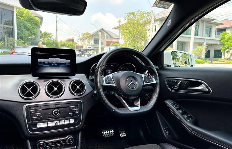 ขายรถเก๋งมือสอง-mercedes-benz-เมอร์เซเดสเบนซ์-gla250-รถปี2018-รหัส71608-baf7026c.jpg ขายรถเก๋งมือสอง-mercedes-benz-เมอร์เซเดสเบนซ์-gla250-รถปี2018-รหัส71608-baf7026c.jpg