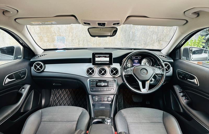 ขายรถเก๋งมือสอง-mercedes-benz-เมอร์เซเดสเบนซ์-gla200-รถปี2016-รหัส71611-05b85531.jpg ขายรถเก๋งมือสอง-mercedes-benz-เมอร์เซเดสเบนซ์-gla200-รถปี2016-รหัส71611-05b85531.jpg