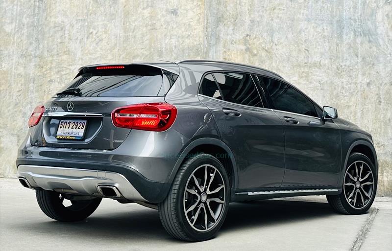 ขายรถเก๋งมือสอง mercedes-benz gla200 รถปี2016 รหัส 71611 รูปที่9