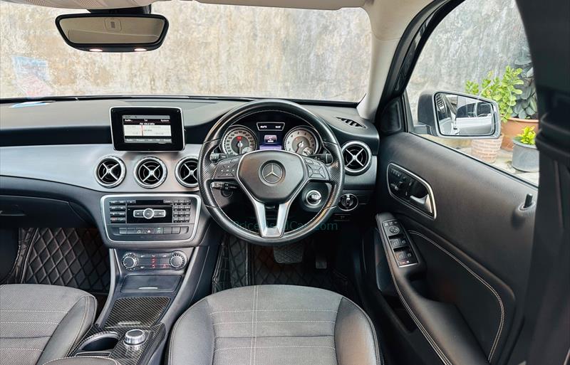 ขายรถเก๋งมือสอง-mercedes-benz-เมอร์เซเดสเบนซ์-gla200-รถปี2016-รหัส71611-ddfa300b.jpg ขายรถเก๋งมือสอง-mercedes-benz-เมอร์เซเดสเบนซ์-gla200-รถปี2016-รหัส71611-ddfa300b.jpg