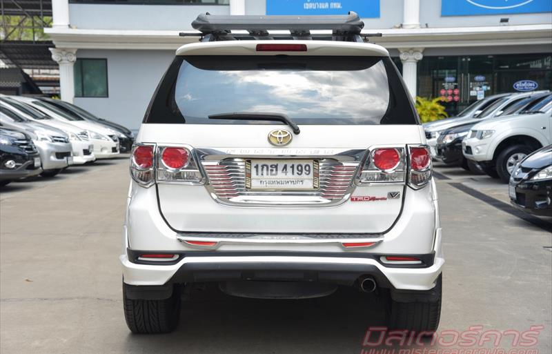 ขายรถอเนกประสงค์มือสอง toyota fortuner รถปี2013 รหัส 71619 รูปที่4