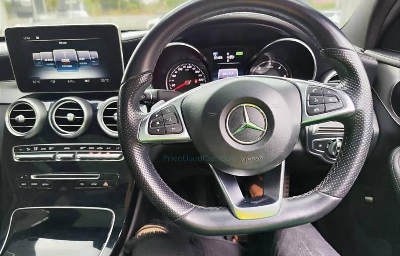 ขายรถเก๋งมือสอง mercedes-benz c300 รถปี2015 รหัส 71637 รูปที่3